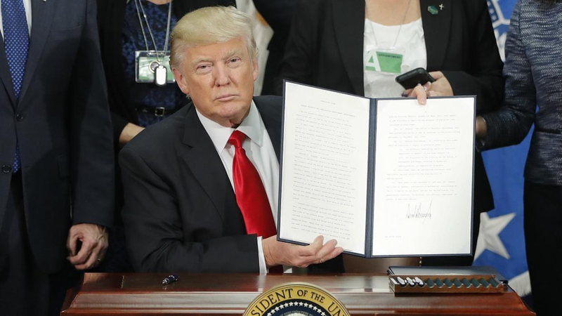 Illustration for article titled Trump Could Sign Executive Order Banning Affordable Extended Warranties